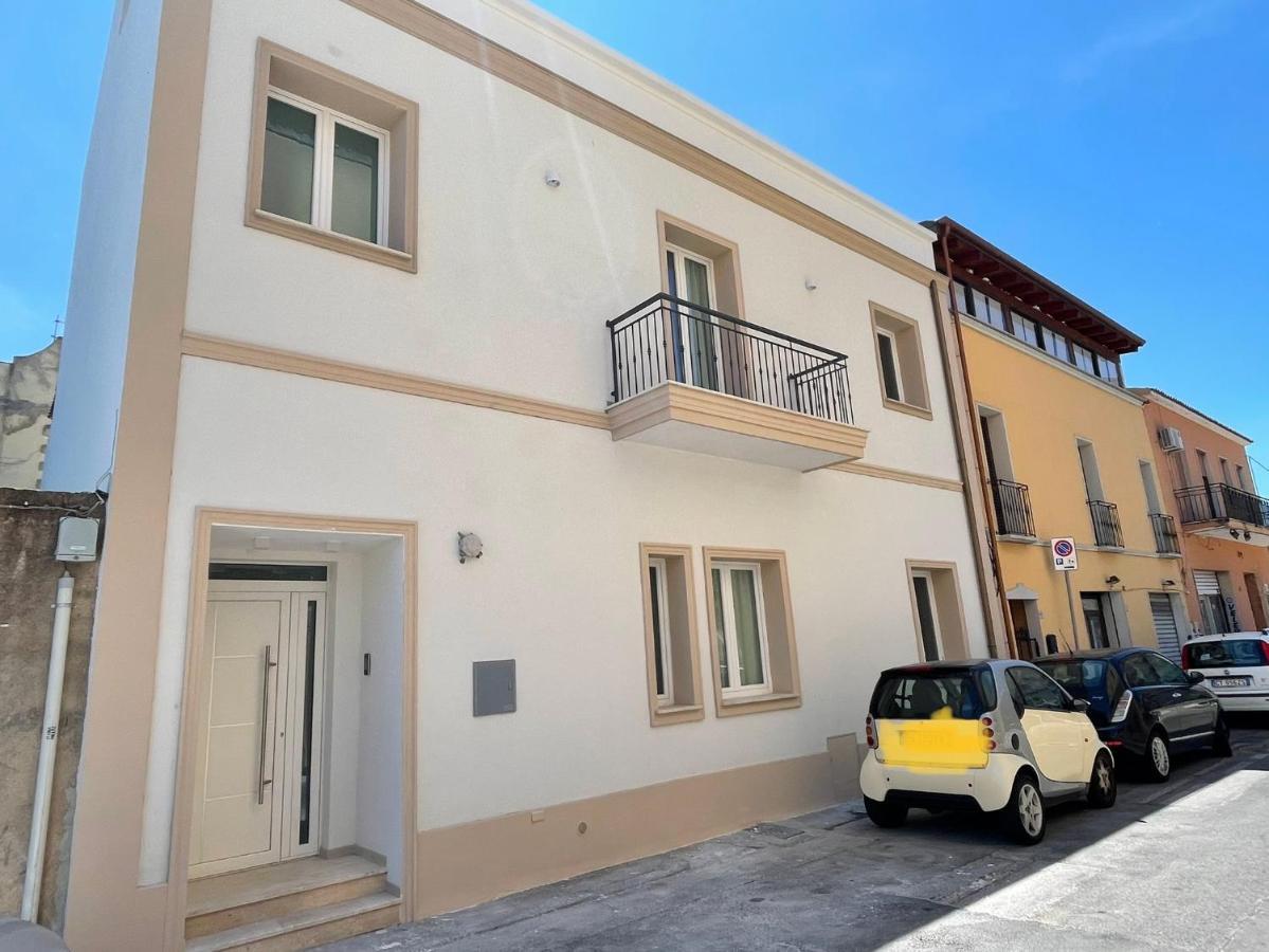 Bullerjanos Hotel Olbia Bagian luar foto