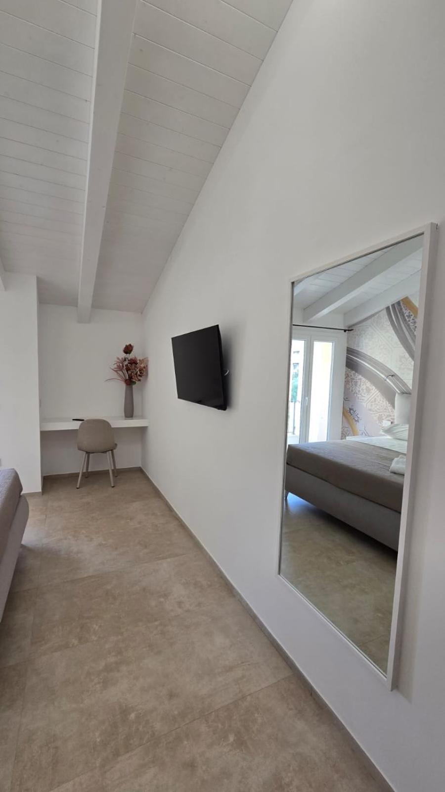 Bullerjanos Hotel Olbia Bagian luar foto
