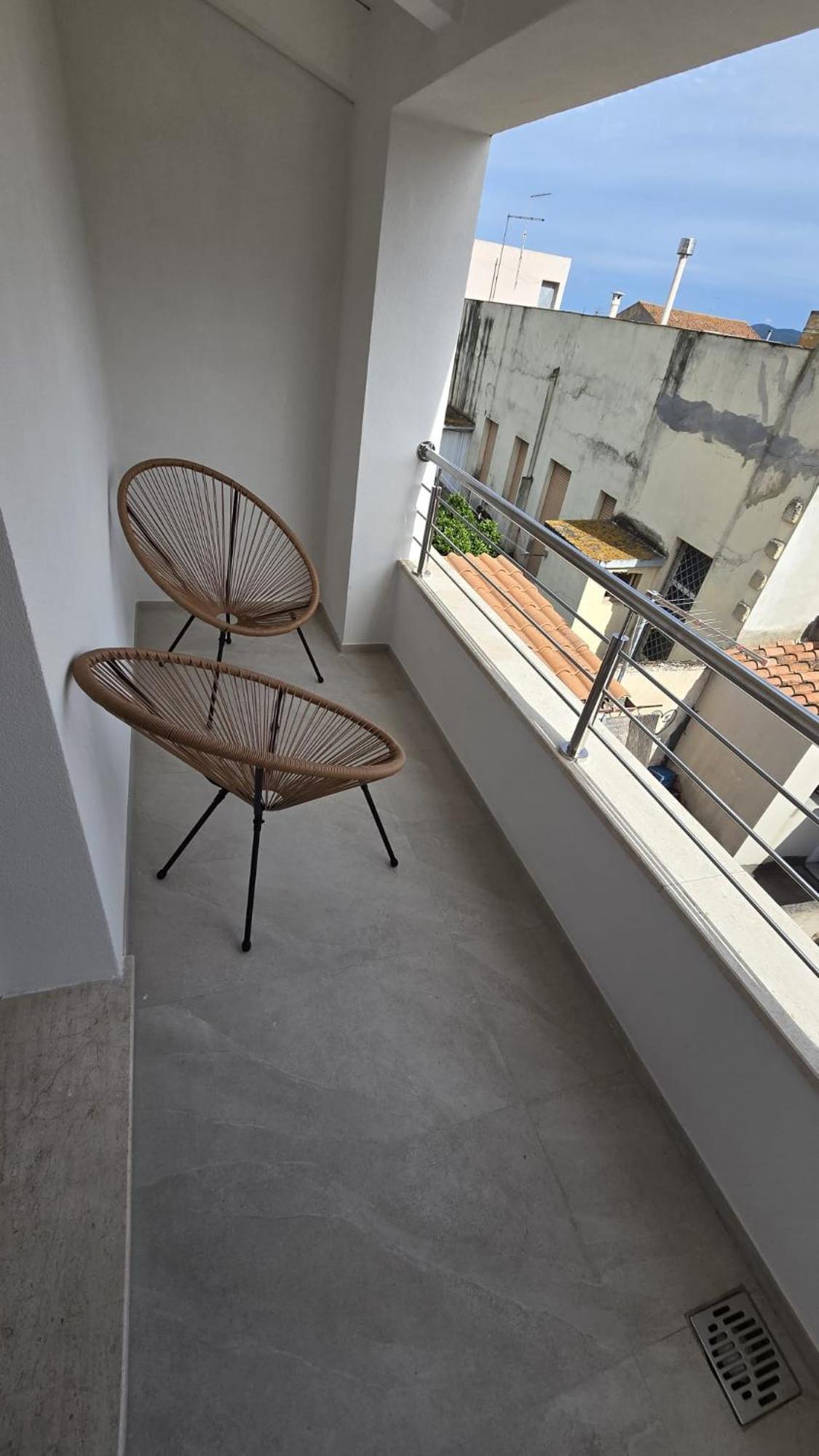 Bullerjanos Hotel Olbia Bagian luar foto
